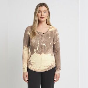 Faherty luxury grunge destroyed black tie dye small top fringe indie core